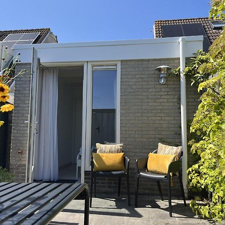 Fijne Vakantiewoning In Domburg Op Loopafstand Strand En Centrum Met Parkeerplaats Dış mekan fotoğraf